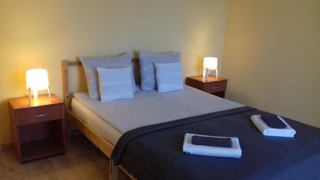 Sorompo Vendeghaz Hotel Balatonkenese Buitenkant foto